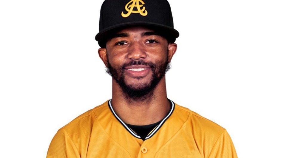 Carl Edwards Jr., lanzador derecho de las Águilas Cibaeñas en la temporada LIDOM 2026-2027