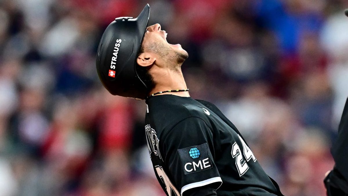 Jugadores de los Chicago White Sox celebran victoria en Progressive Field durante la ALDS 2026