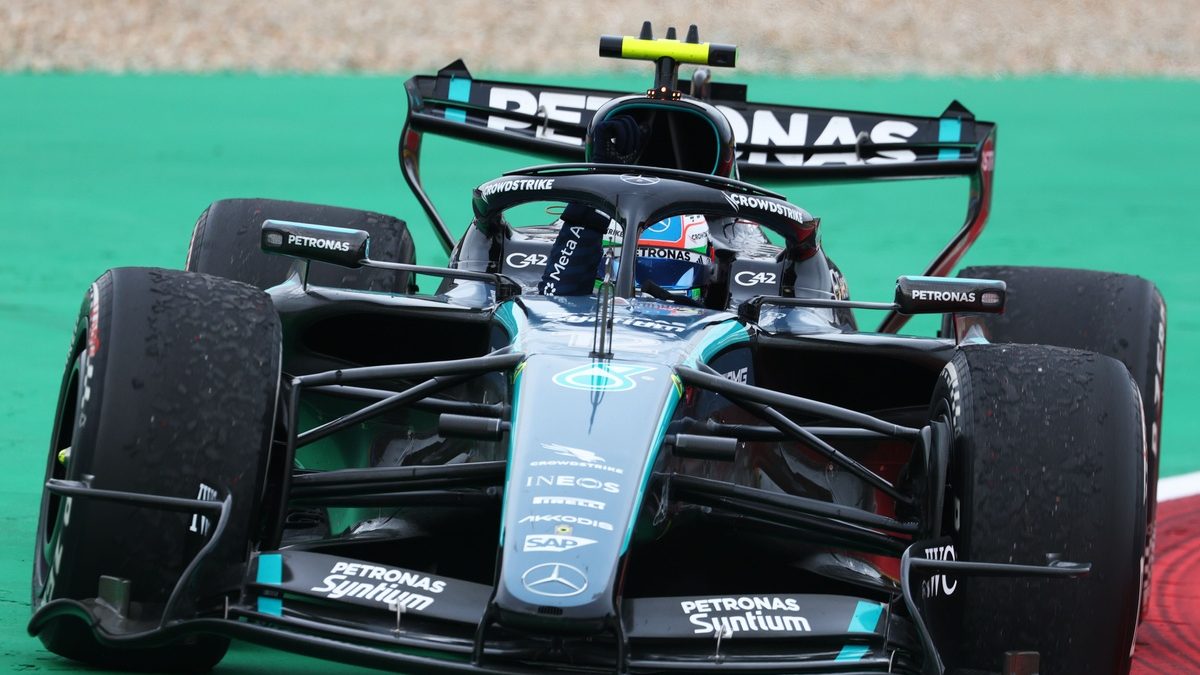 Andrea Kimi Antonelli pilotando el Mercedes W17 en el Gran Premio de Austin 2026