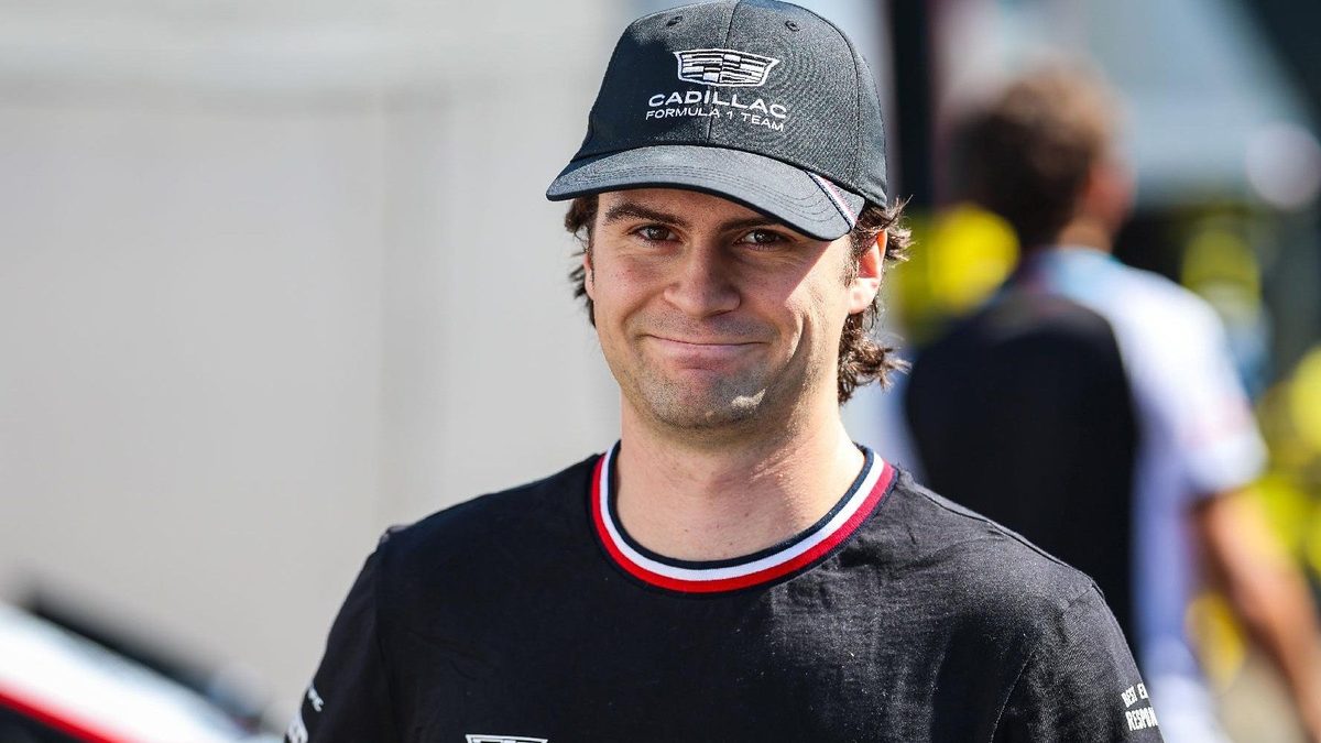 Colton Herta al volante del Cadillac MAC-26 durante los entrenamientos libres del GP de Estados Unidos en el Circuito de las Américas