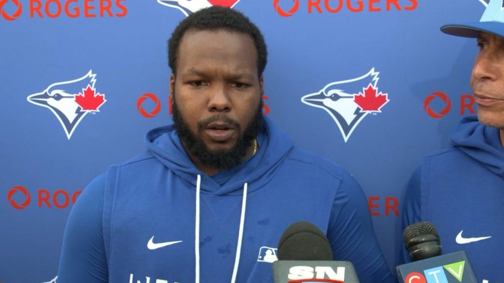 Vladimir Guerrero Jr. en el plato durante un juego de los Toronto Blue Jays en la temporada 2026
