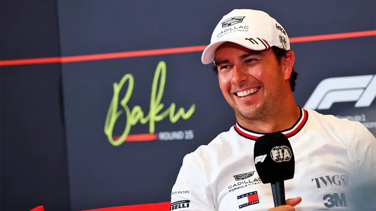 Checo Pérez al volante de su monoplaza Cadillac en la Fórmula 1 temporada 2026