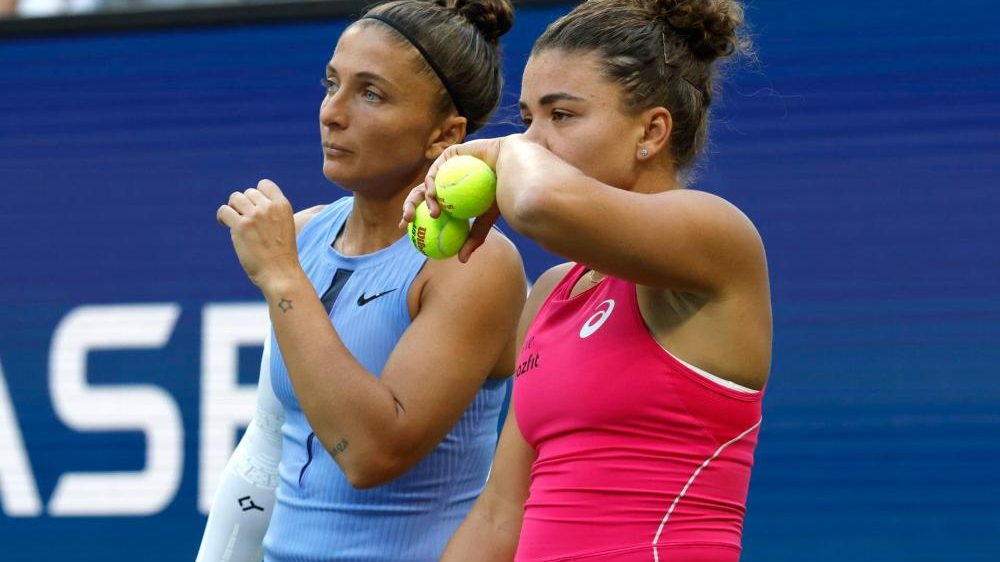 Jugadoras italianas celebrando el título de la Copa Billie Jean King en Shenzhen 2025