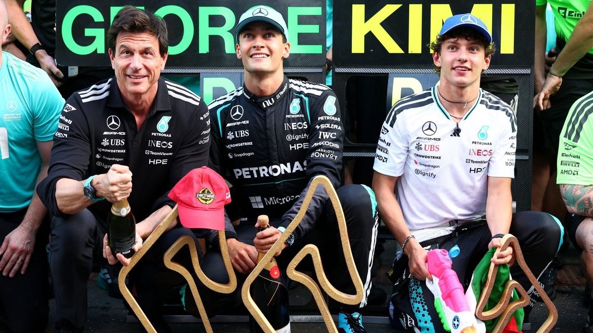 George Russell al volante del Mercedes en el Gran Premio de España de F1 2026