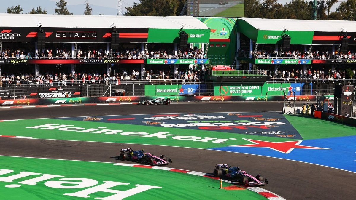 Pilotos de Alpine Pierre Gasly y Franco Colapinto en el Autódromo Hermanos Rodríguez, GP de México 2026