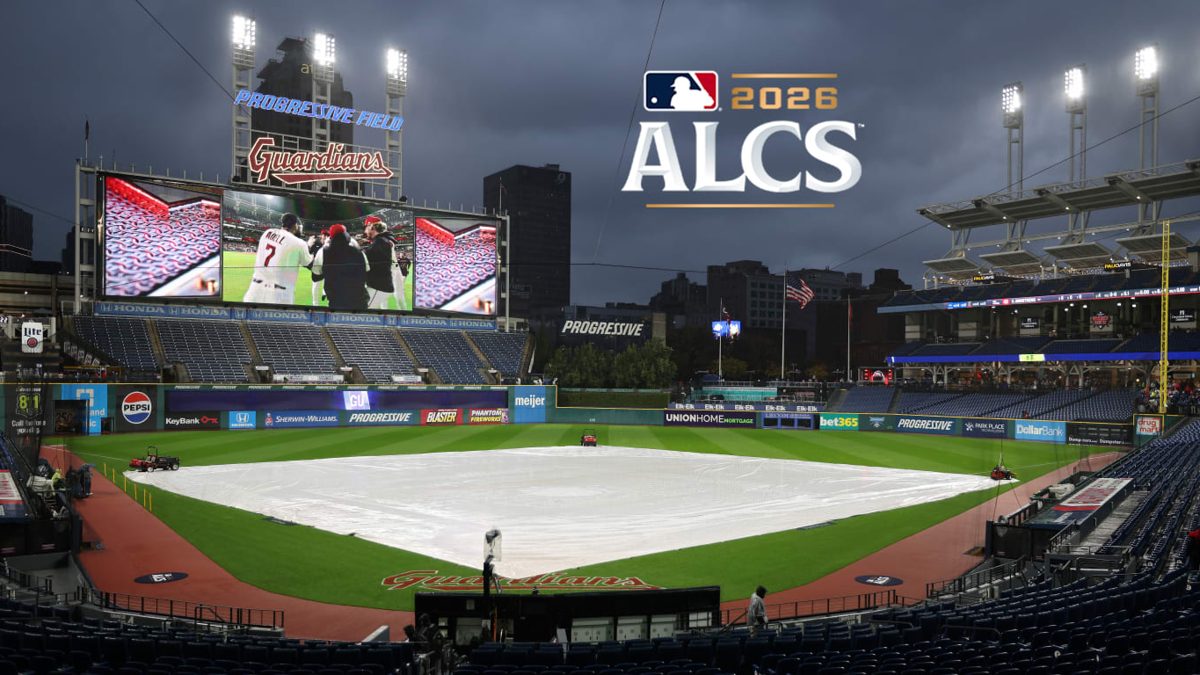 Lluvia sobre el Progressive Field de Cleveland durante la postemporada de la MLB