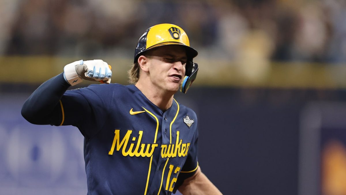 Jugadores de los Tampa Bay Rays celebran en el Tropicana Field tras remontar en el duodécimo episodio del Juego 4 de la Serie Mundial 2026
