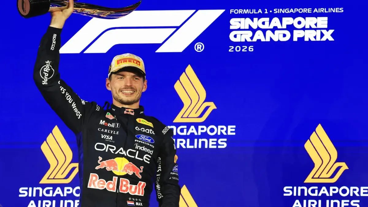 Laurent Mekies, director del equipo Oracle Red Bull Racing, en el box durante el Gran Premio de Singapur 2026