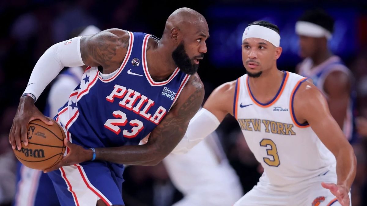 LeBron James con la camiseta de los Philadelphia 76ers en el Madison Square Garden ante los New York Knicks