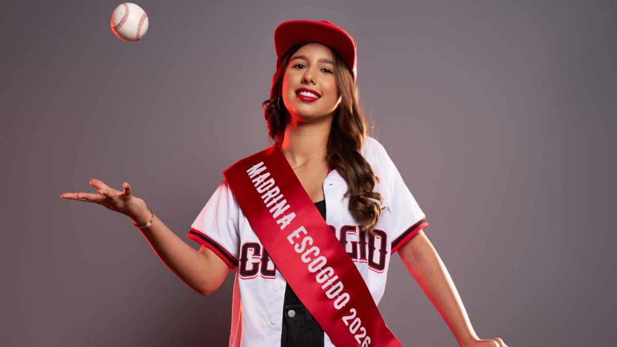 Presentación de Laia Gómez Ortega como madrina de los Leones del Escogido en Ágora Mall, Santo Domingo