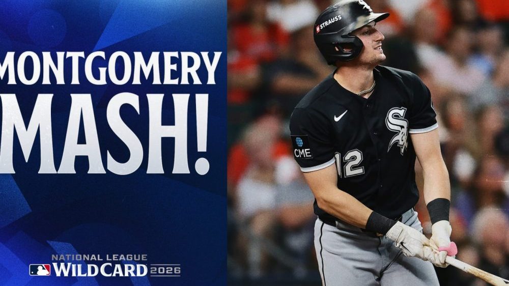Colson Montgomery celebra su jonrón de 432 pies en el Juego 1 de la Serie Comodines entre Medias Blancas y Astros