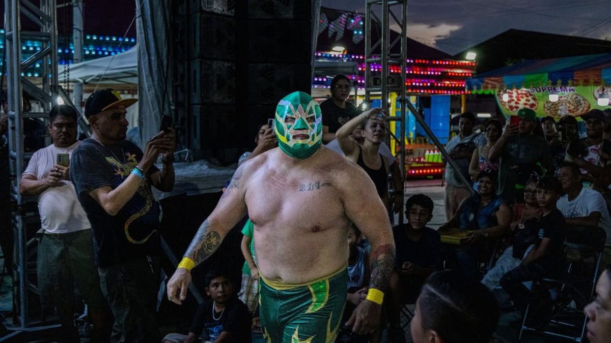 Luchador Hijo de Fishman detenido por muerte de réferi en función de lucha libre en Hidalgo, México