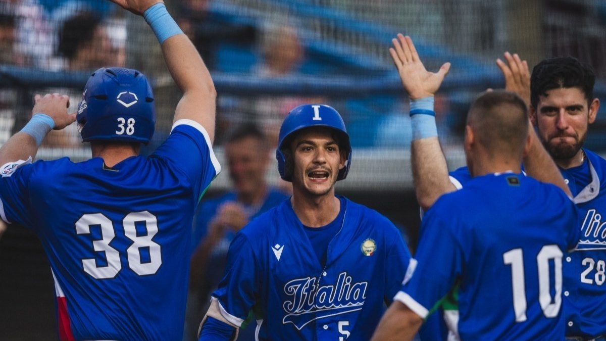 Peloteros de la Selección Nacional de Béisbol de Italia entrenando en República Dominicana antes del Premier12
