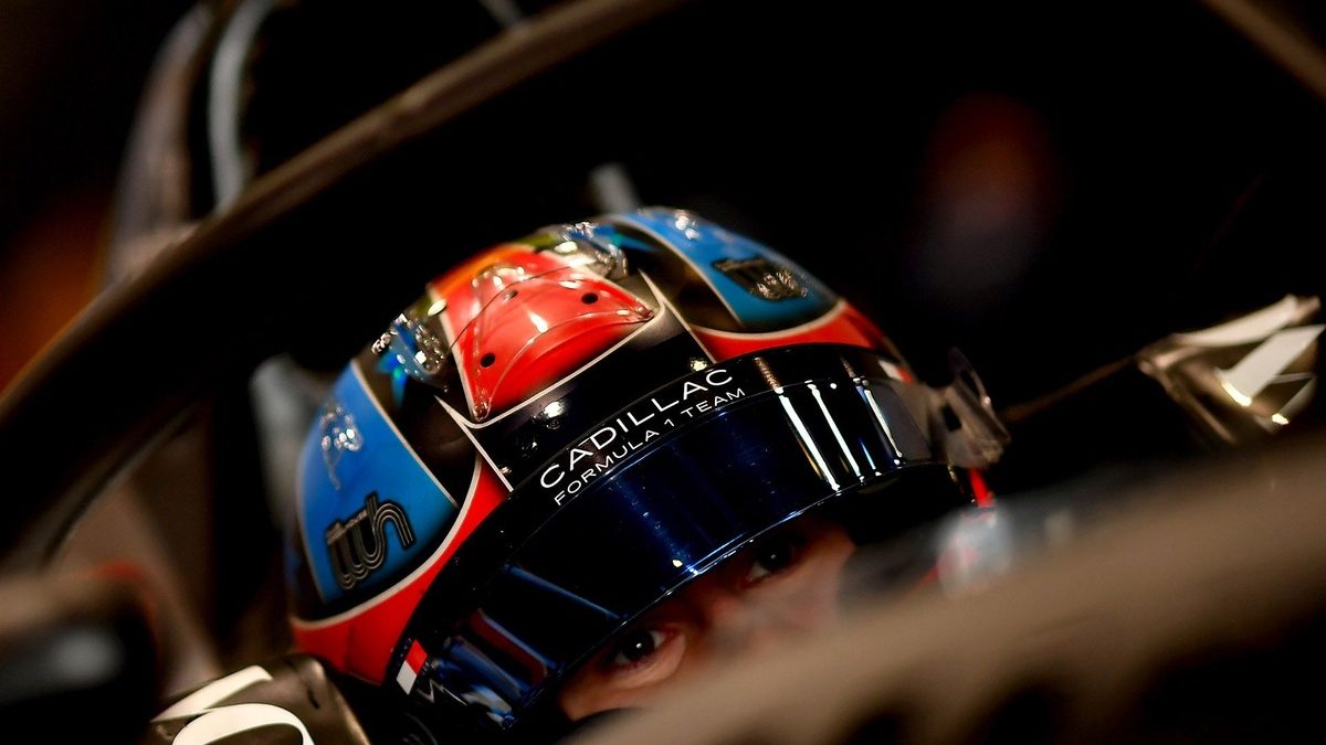 Colton Herta en los entrenamientos libres del Gran Premio de México con el monoplaza de Cadillac Racing