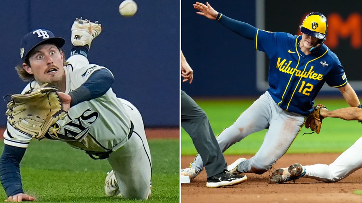 Jugadores de los Tampa Bay Rays celebran la victoria en el Juego 4 de la Serie Mundial en el Tropicana Field