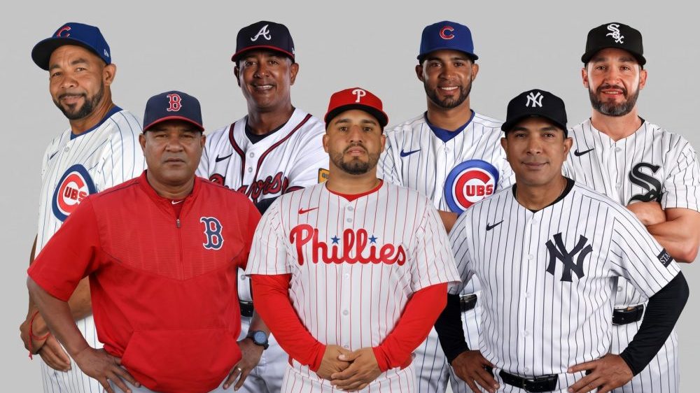 Luis Rojas y coaches dominicanos en los dugouts de la postemporada MLB 2026